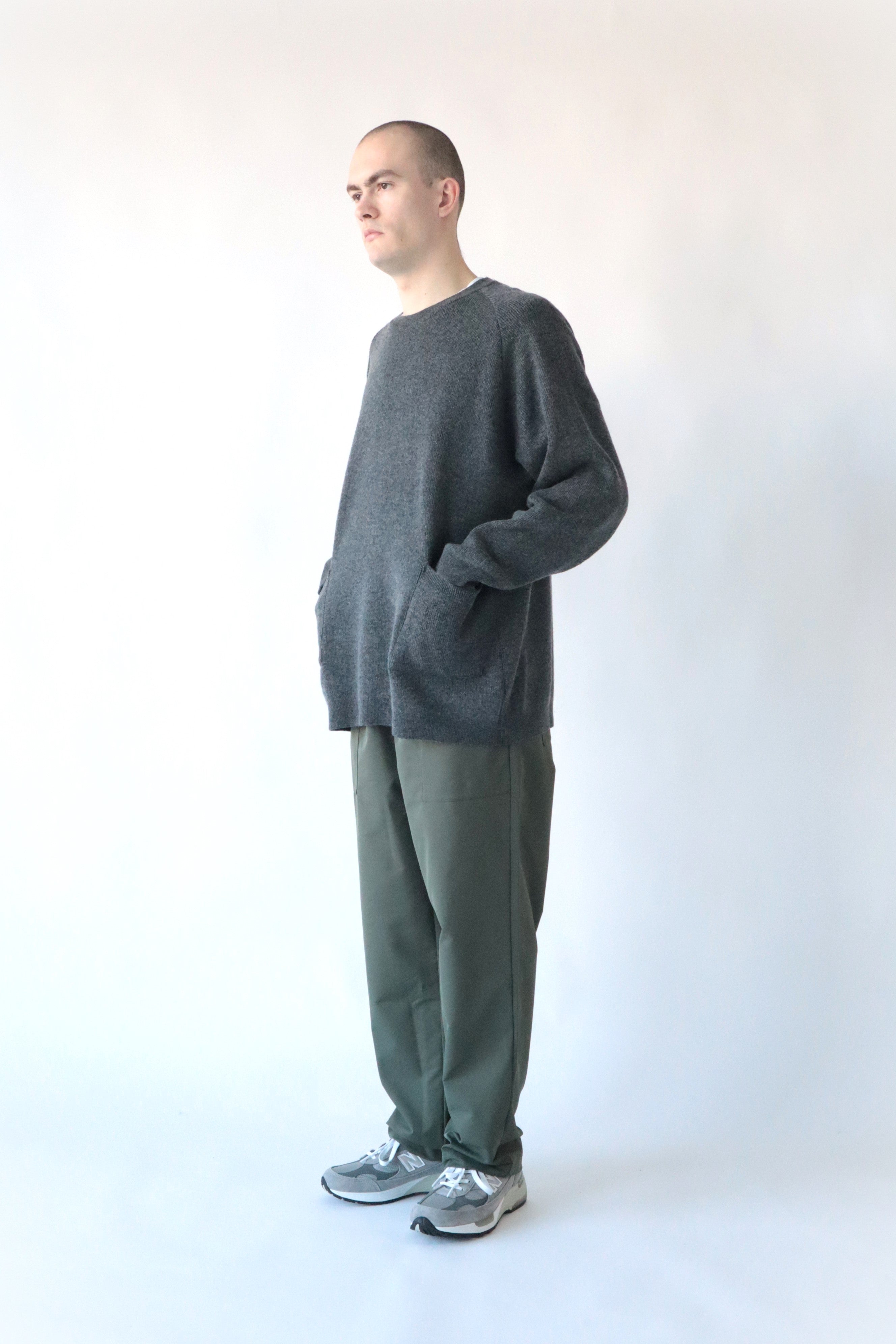 BASIC KNIT / CREW NECK