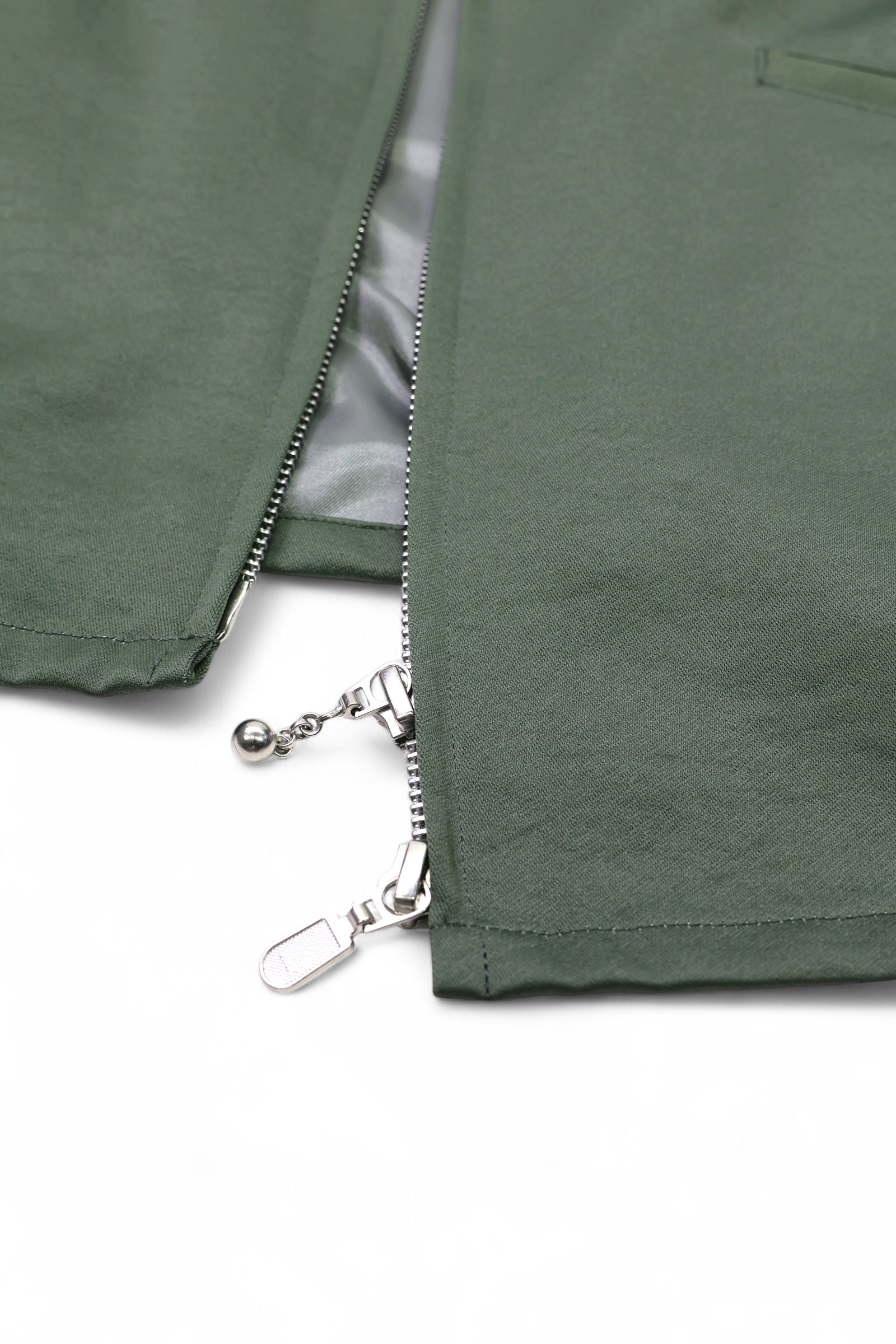 EMBROIDERY SATIN BLOUSON